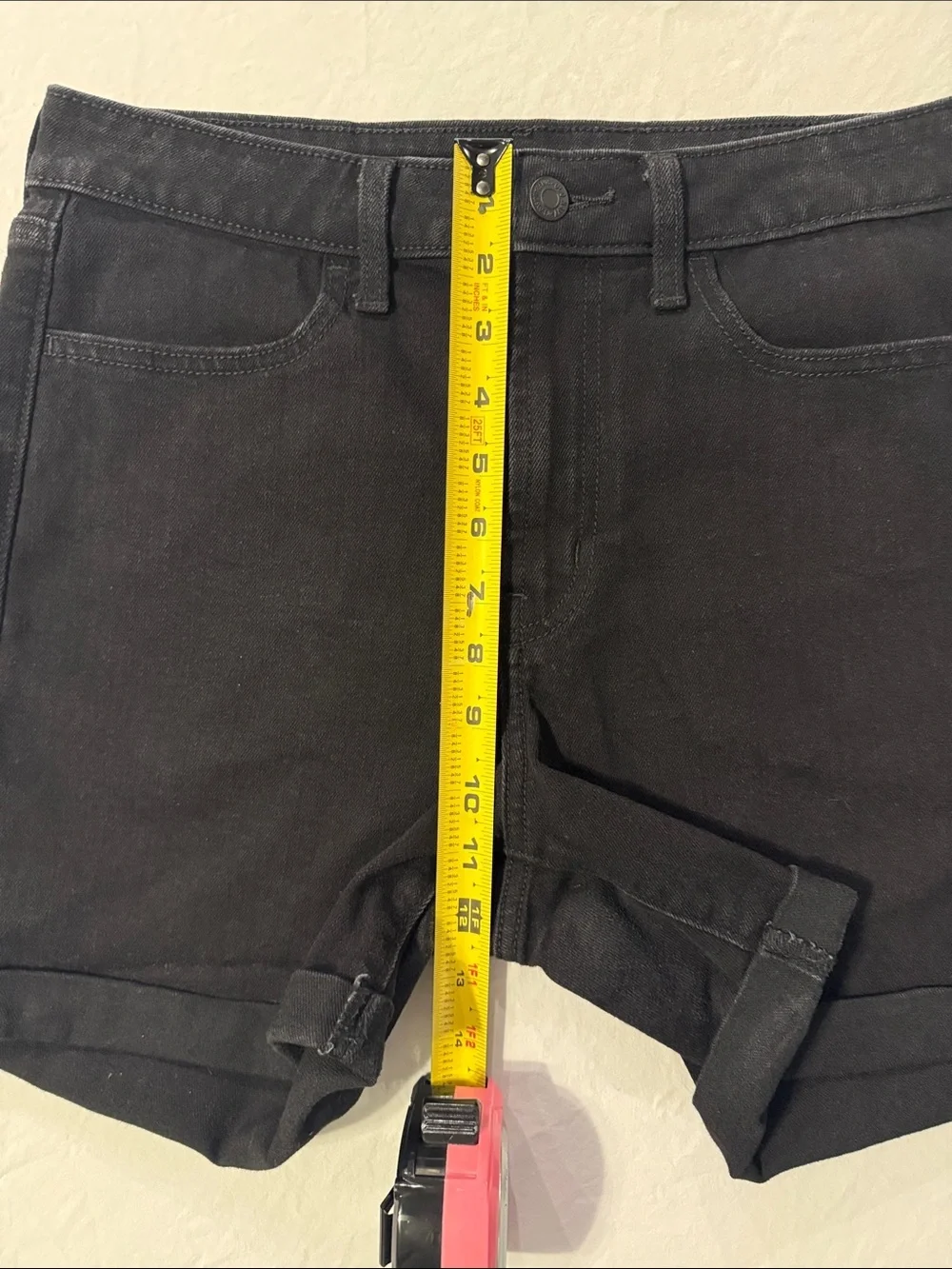 Old Navy Women's Black High Waisted Wow Jean Shorts Size 10 NWOT